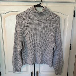 NWOT American Eagle Cozy Gray Sweater Size Small